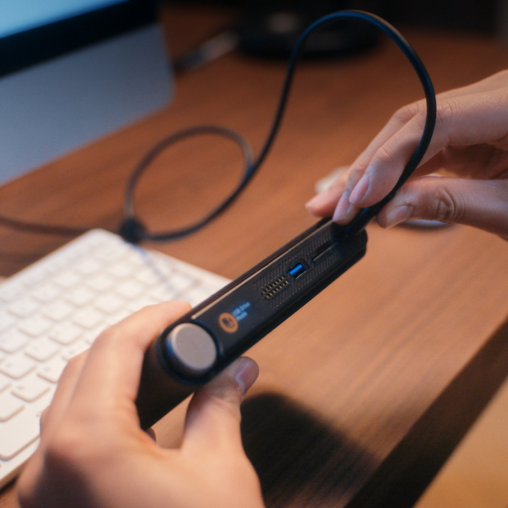 PocketCloud portable NAS data storage device supports USB portal
